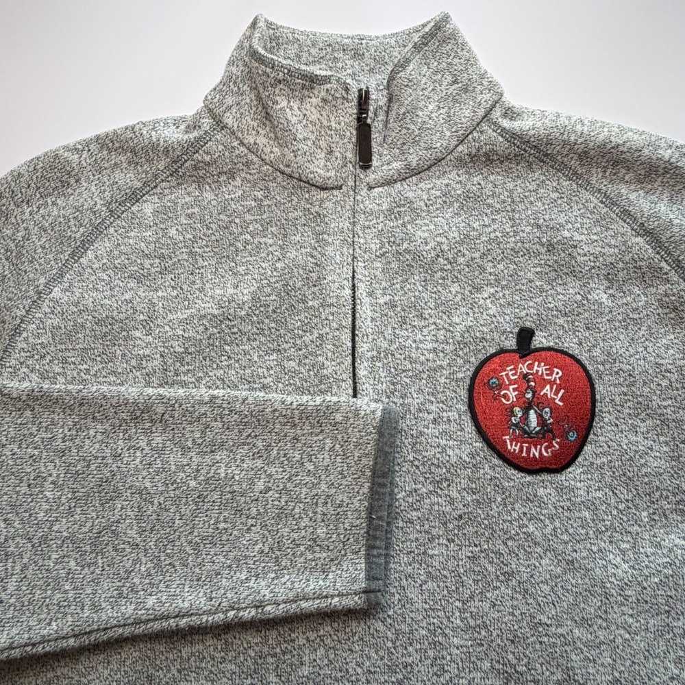 Dr‎ Seuss Womens Size Medium Gray Graphic Quarter Zip Sweater Teacher Cartoon